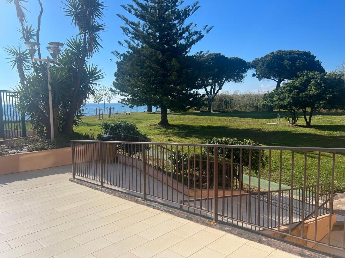 Appartement N 216 Moriani Plage Santa-Lucia-di-Moriani Exteriör bild